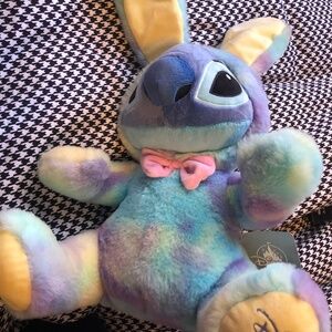 Stich Easter plushie tags on Disney store 2020